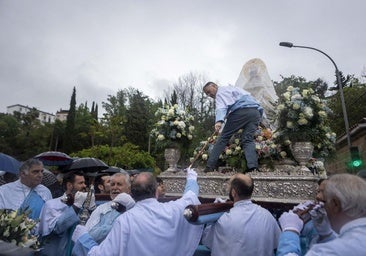 El regreso de la patrona de Cáceres a su santuario, en imágenes