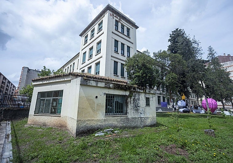 En el pequeño edificio de la UEx actualmente sin uso se creará un centro cultural chino.