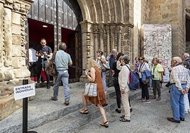 Entrada a la Catedral de Plasencia.