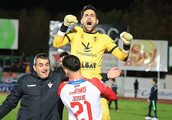 Sebas Gil se despide del Don Benito.