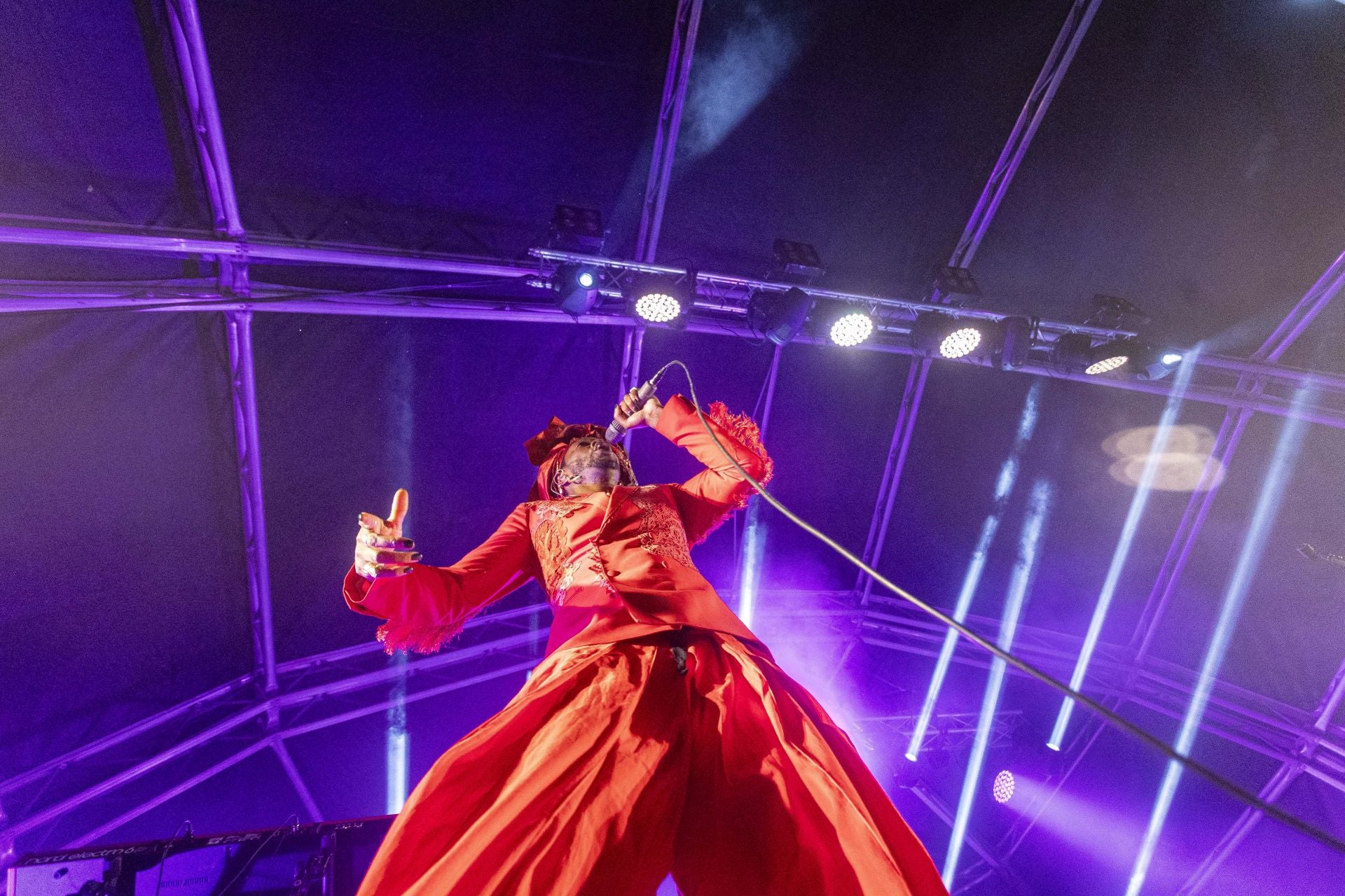 Fotos | Las mejores imágenes del jueves en el Womad de Cáceres 2025