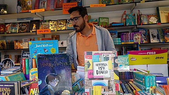 Este es el programa del fin de semana de la Feria del Libro de Badajoz 2025