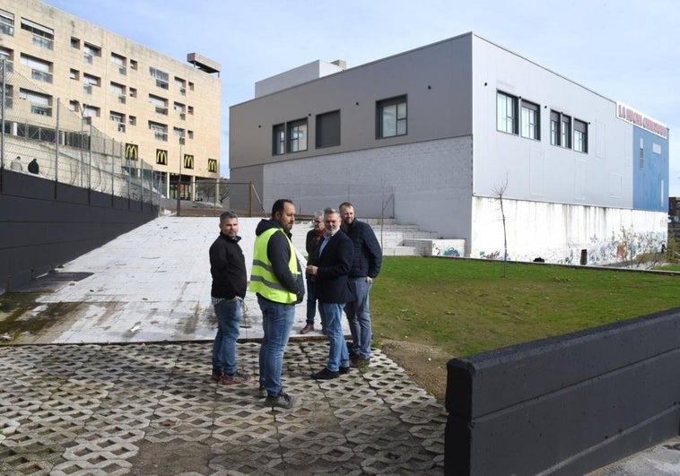 Brea diseñará el mural dedicado a Extremoduro y Manolillo Chinato