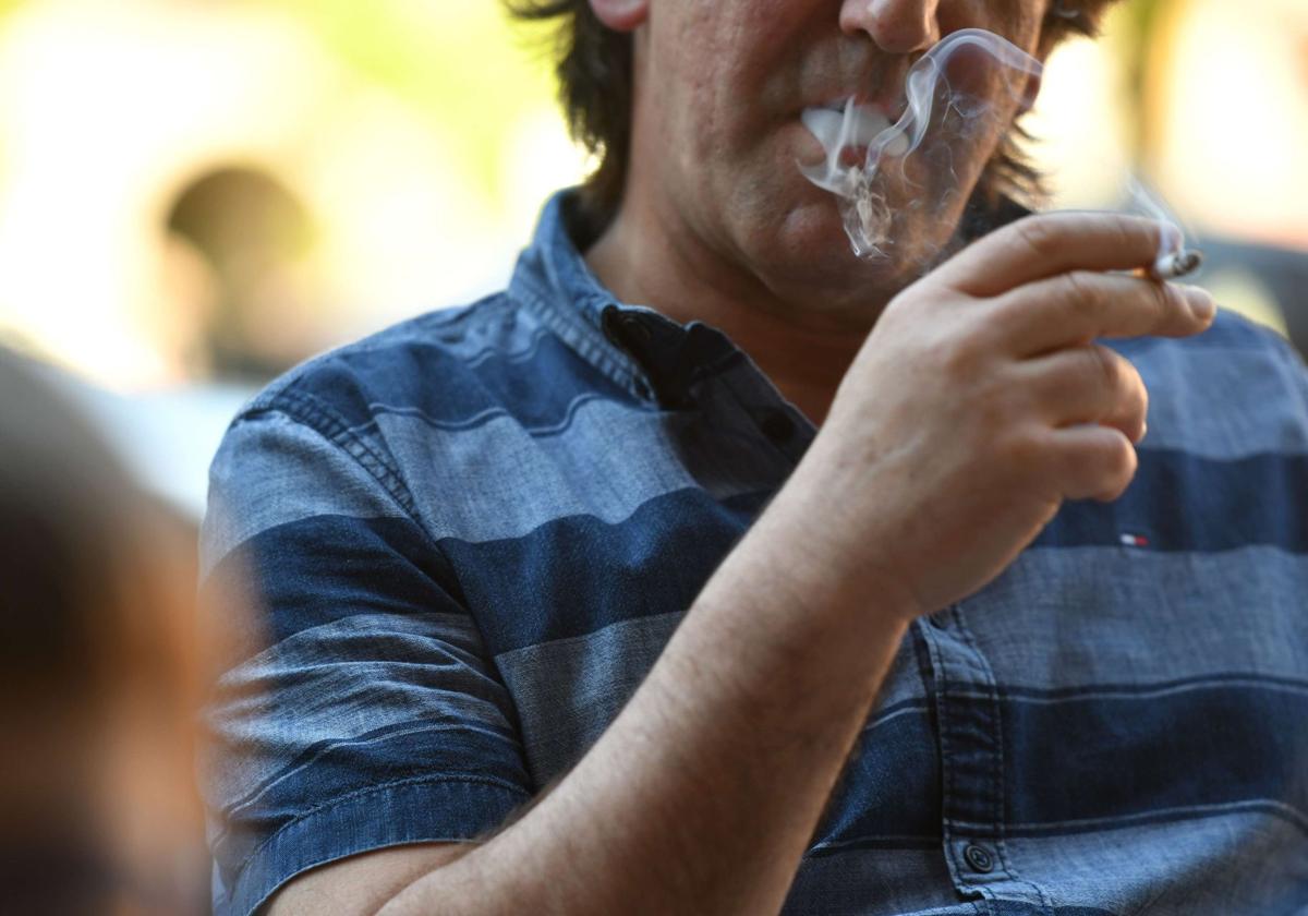 Sube el precio del tabaco: El BOE anuncia nuevos precios para marcas como Winston, Camel y Montecristo