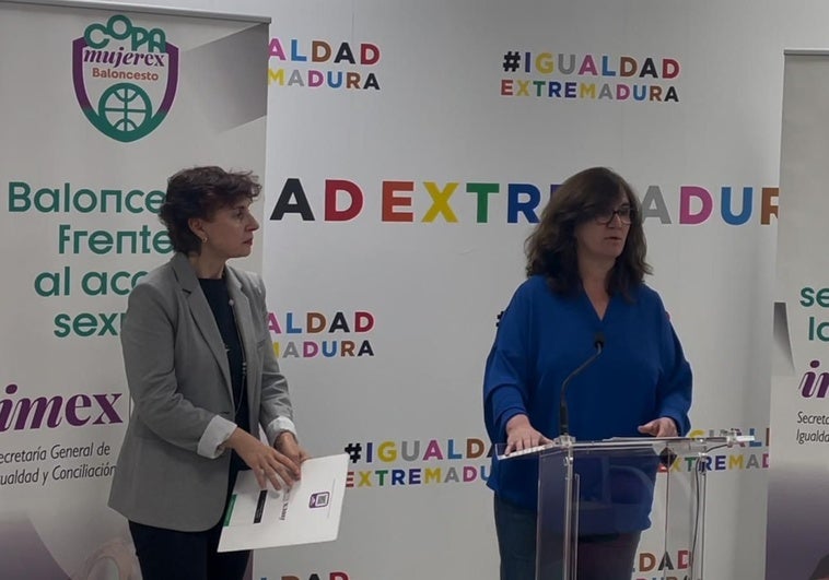 Pilar García y Beatriz Arjona durante la presentación de la Copa Mujerex.