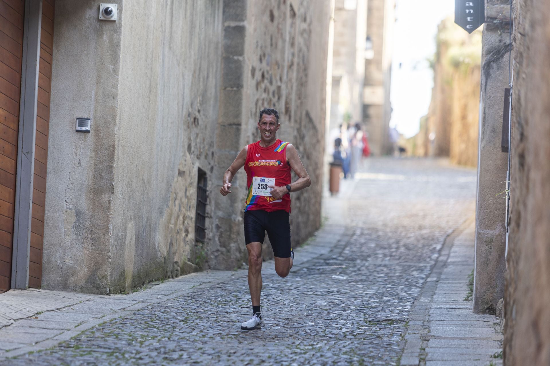 Las mejores fotos de la media maratón de Cáceres con récord de participación