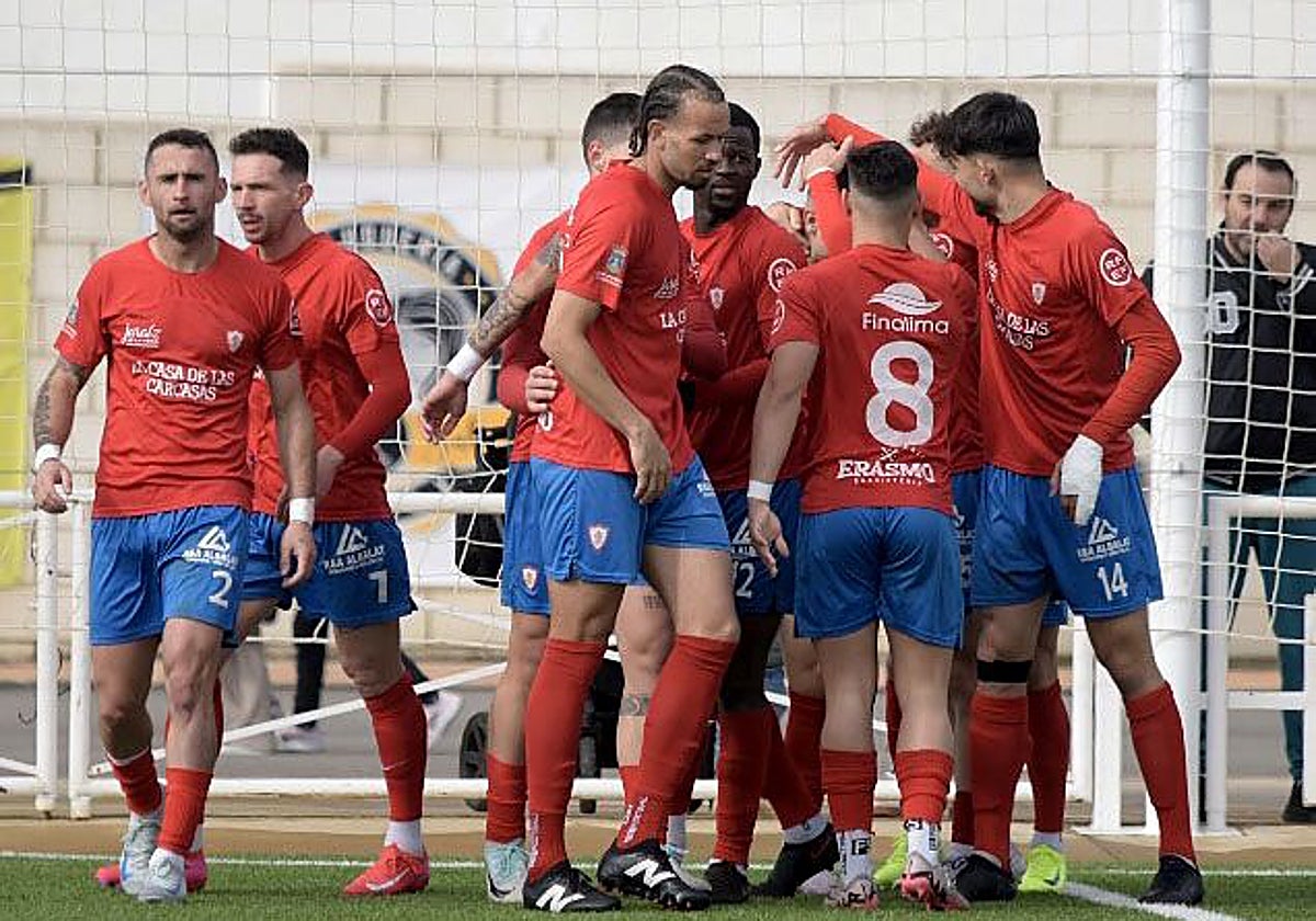 El Jaraíz quiere seguir haciendo historia y pasar a la siguiente ronda del playoff.