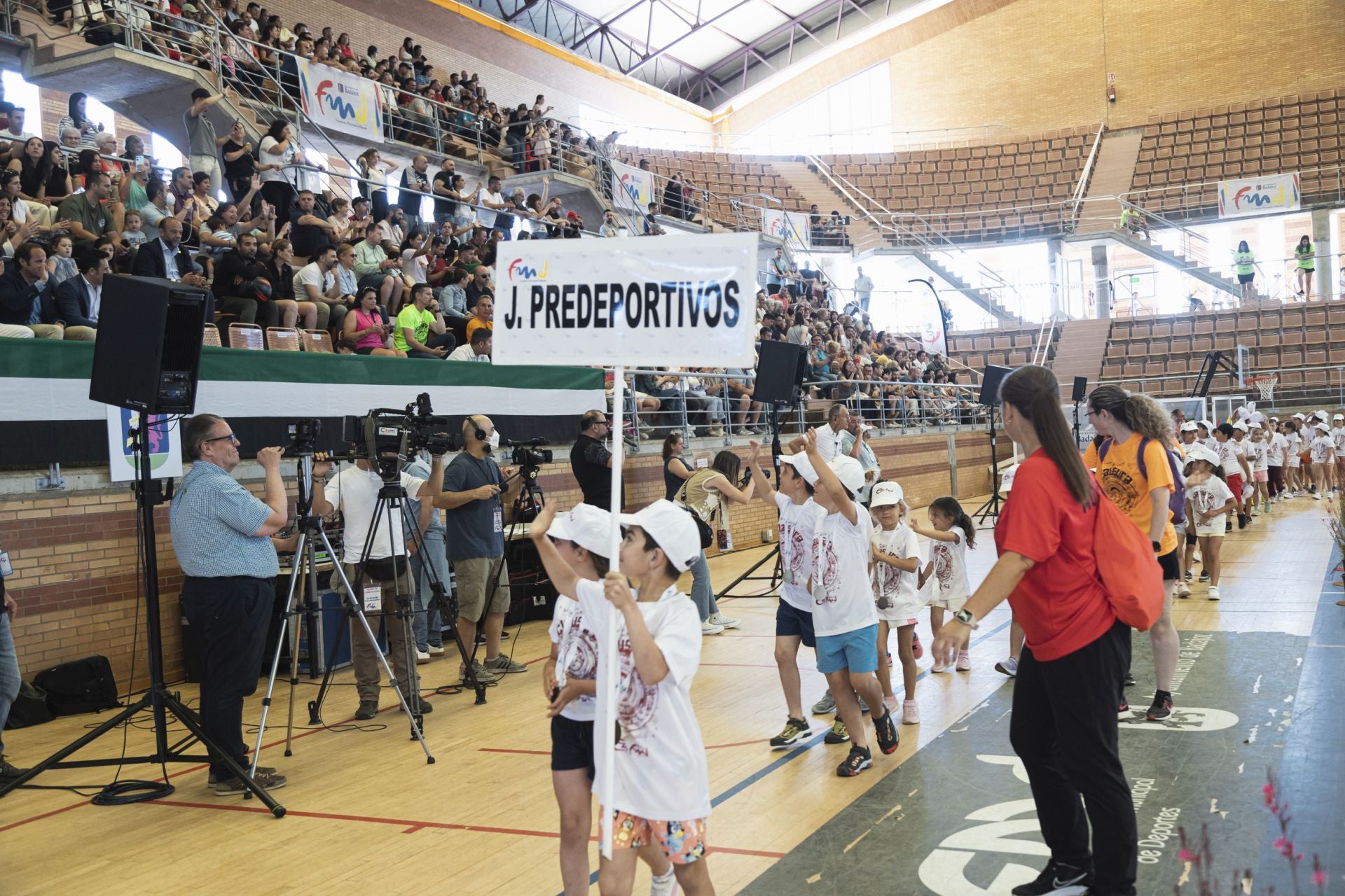La clausura de las escuelas deportivas de la FMD, en imágenes