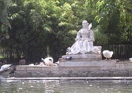 Escultura de Carolina Coronado en el parque de Castelar.