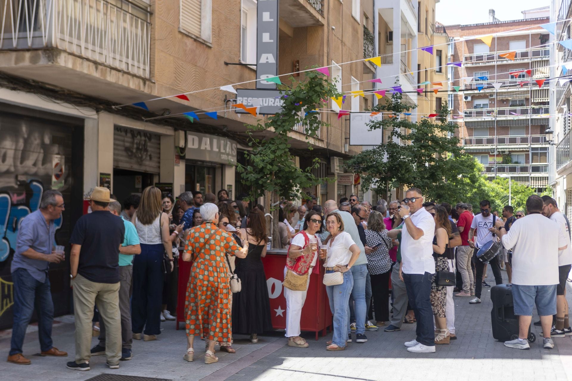 Ambiente en la feria de día de Cáceres