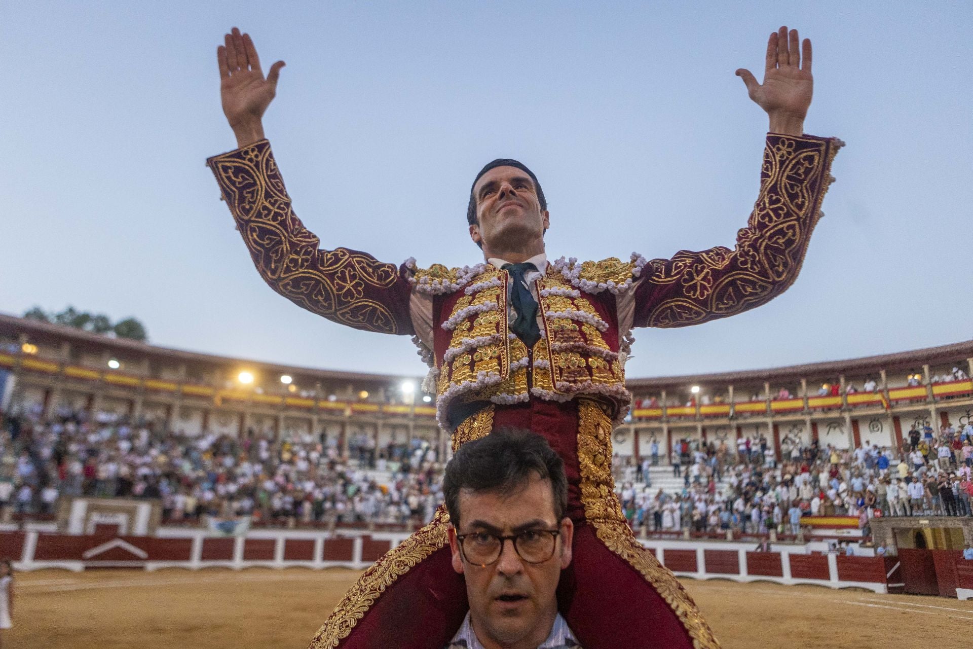 Fotos | Así ha sido el festejo de Morante y Roca Rey en la Feria de San Fernando de Cáceres