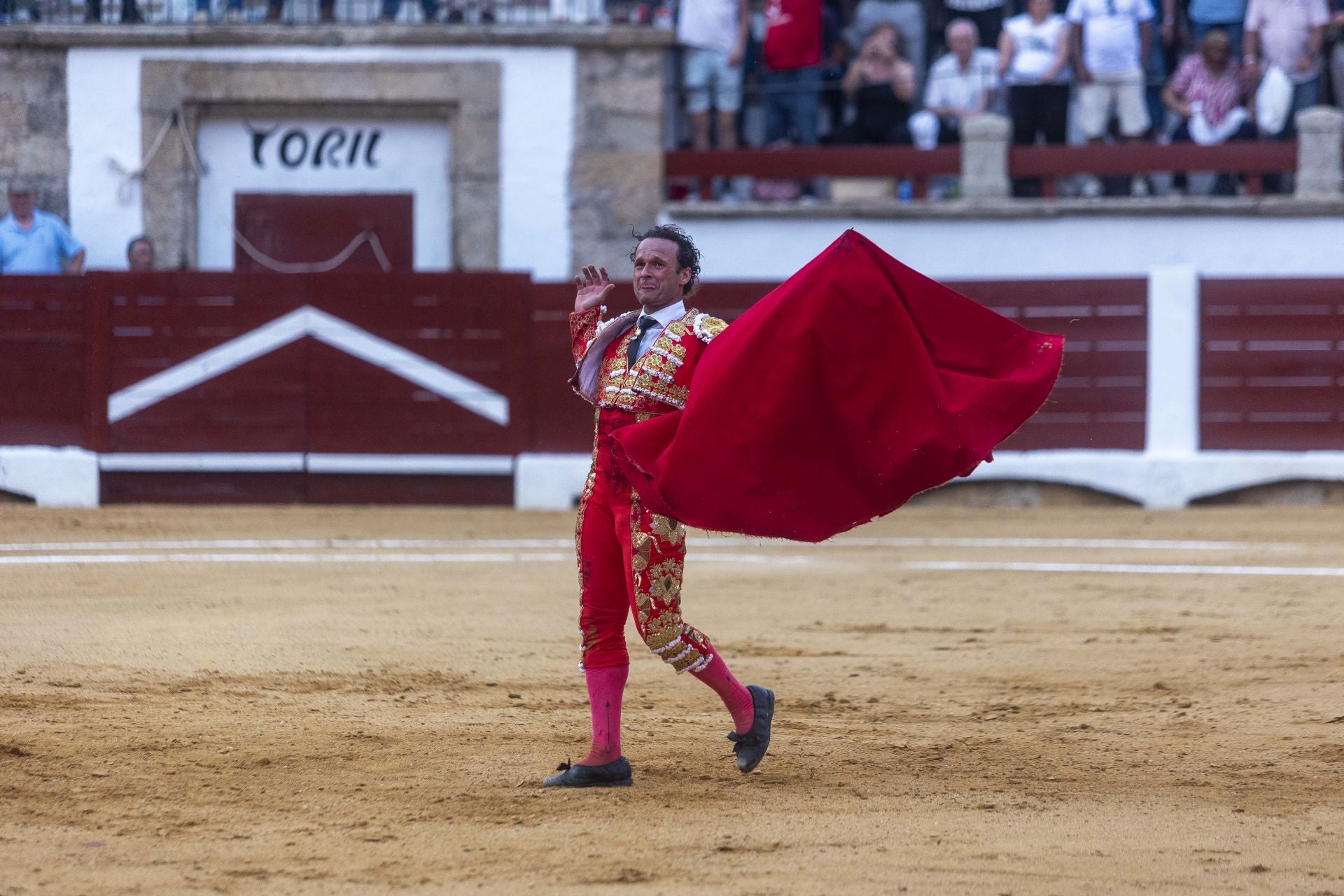 Fotos | Así ha sido el cierre de la Feria Taurina de Cácers con Ferrera, Roca y Marín