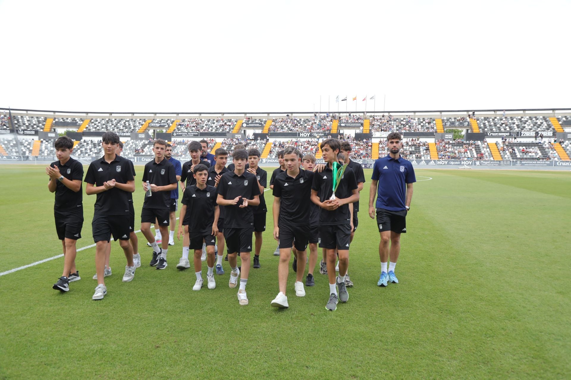 Fotos | Así se ha vivido el Badajoz 1-0 Llerenense