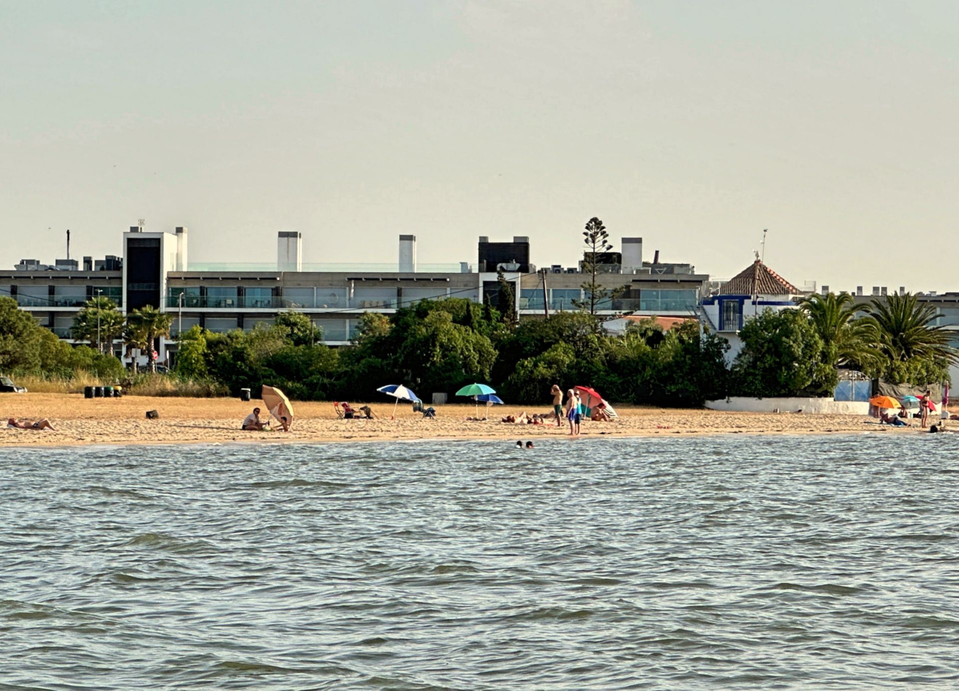 Vista de la playa desde el barco