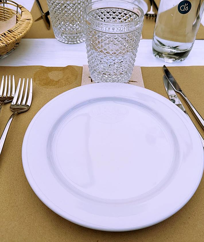 Imagen secundaria 2 - Comer en la playa y añorar la Raya