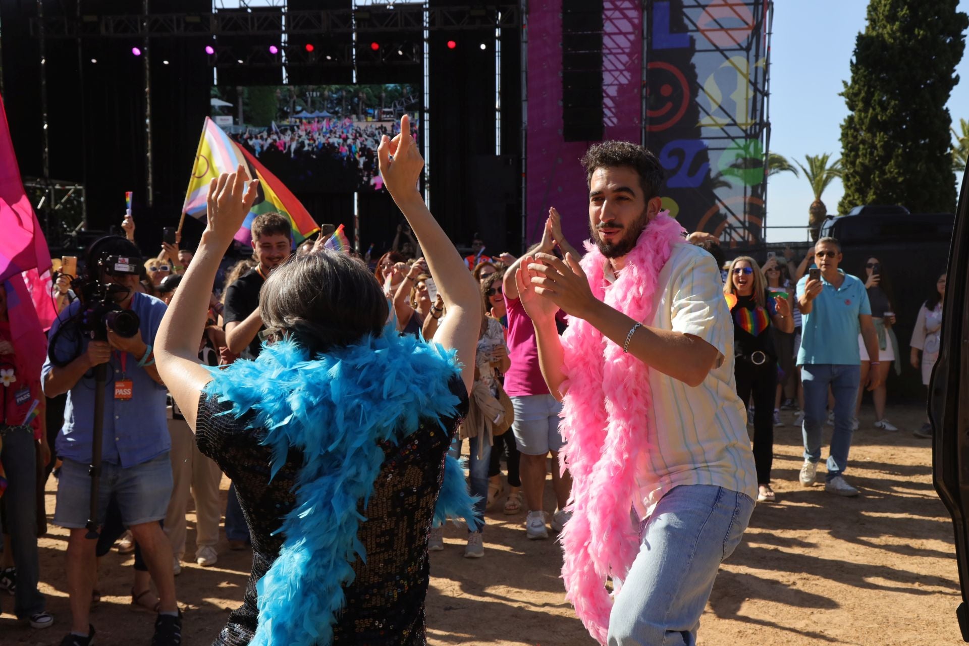 Las mejores imágenes de la fiesta de Los Palomos en Badajoz