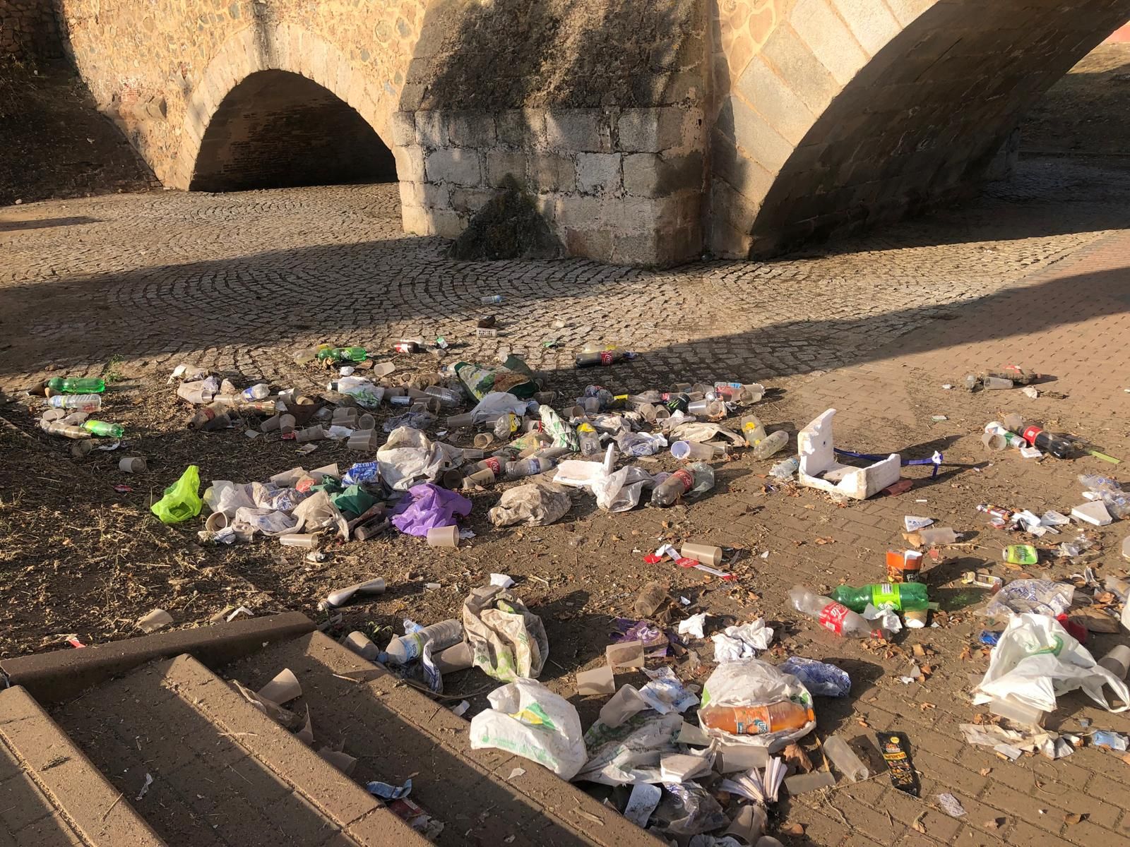 Así amanece el entorno del río Guadiana tras el revuelo de Los Palomos