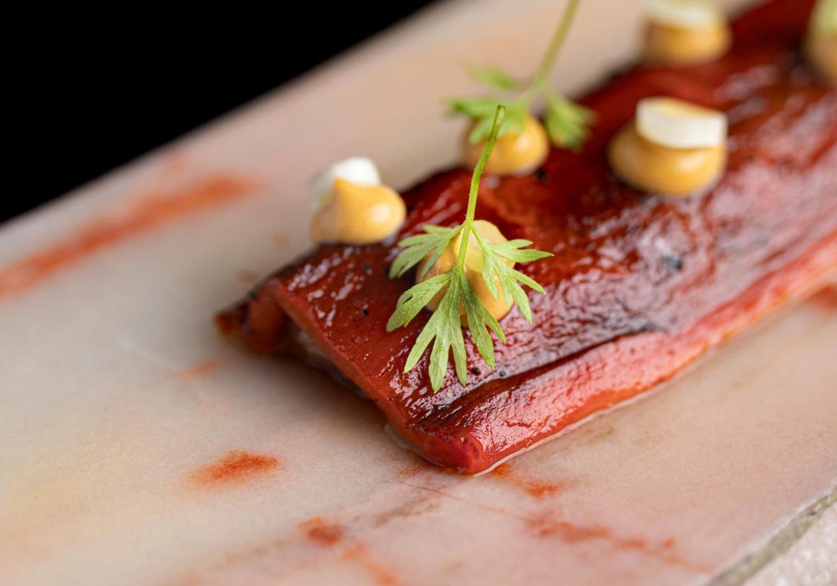 Un plato moderno inspirado en dos clásicos extremeños