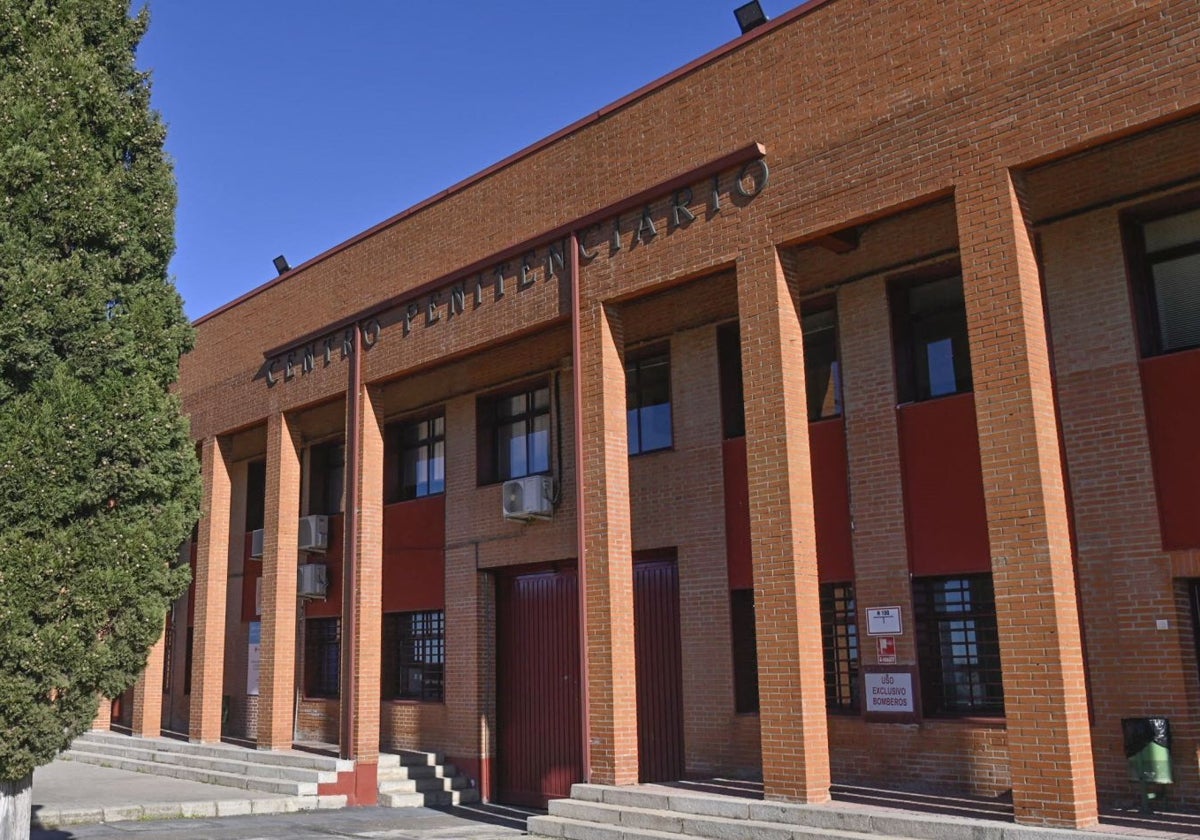 Cuatro días sin rastro del preso fugado de la cárcel de Badajoz