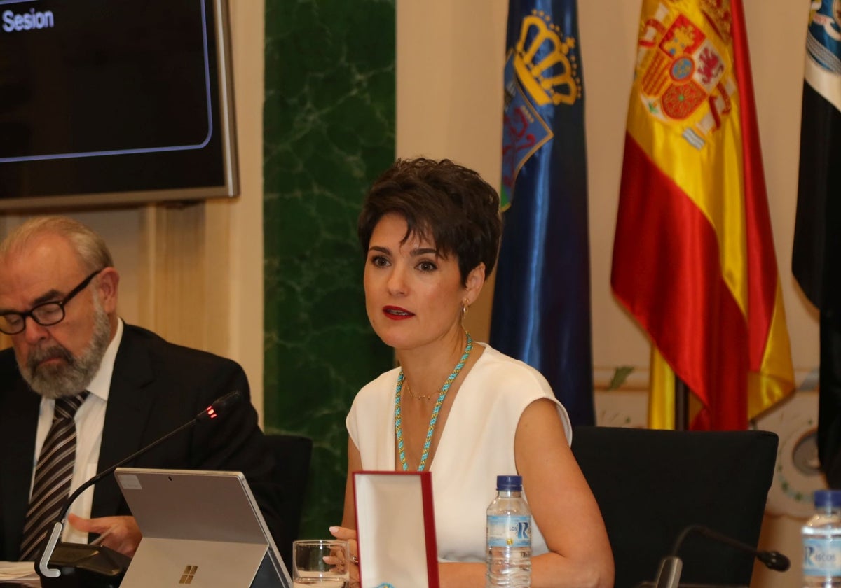 Raquel del Puerto mantiene los 24 cargos de confianza que tenía Gallardo en la Diputación y solo cambia una persona
