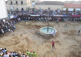Festejo taurino en las fiestas de Huertas de Ánimas.