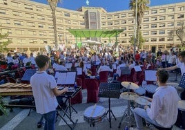 Una de las actuaciones musicales celebradas en el Hospital de Mérida.