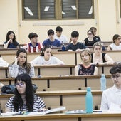 Momentos previos al examen de Lengua y Literatura de la PAU en Extremadura este año.