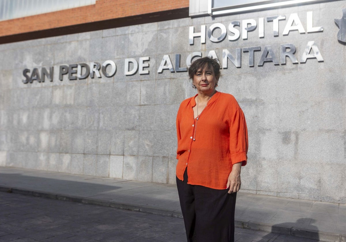 La pediatra María Jesús García acaba de jubilarse en el San Pedro de Alcántara.
