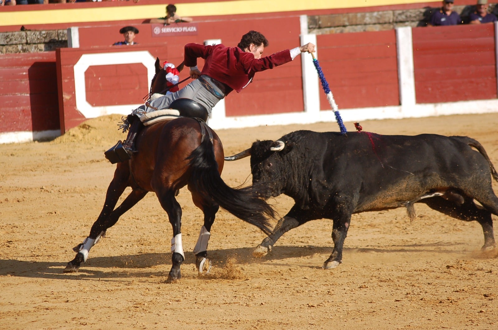 Fotos | Así fue la carrida de toros donde Diego Ventura y Leonardo Hernández salieron a hombros