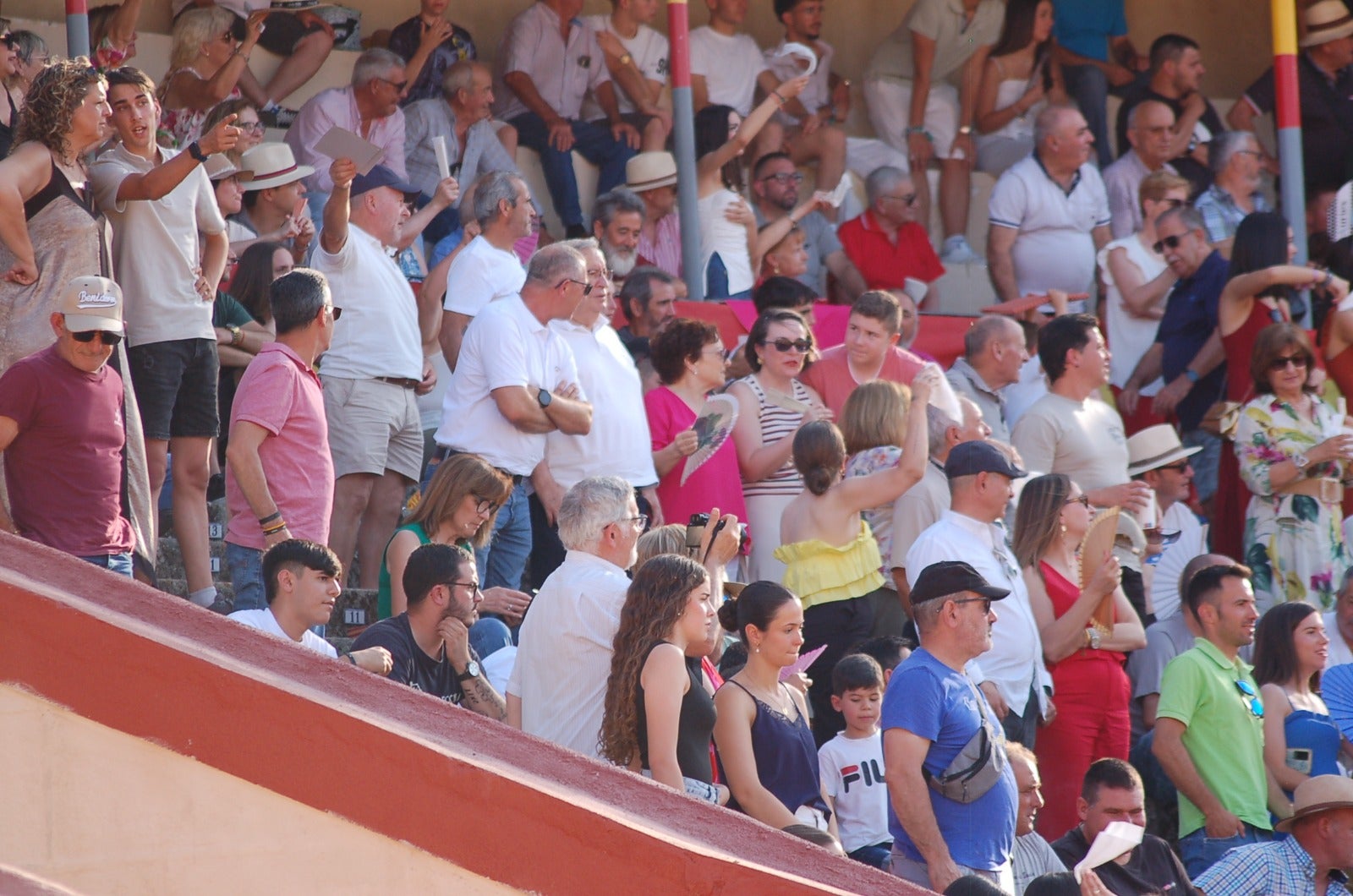 Fotos | Así fue la carrida de toros donde Diego Ventura y Leonardo Hernández salieron a hombros