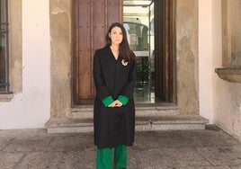 Elena Risco: «Soy firme defensora de que no se tienen que centralizar los servicios»
