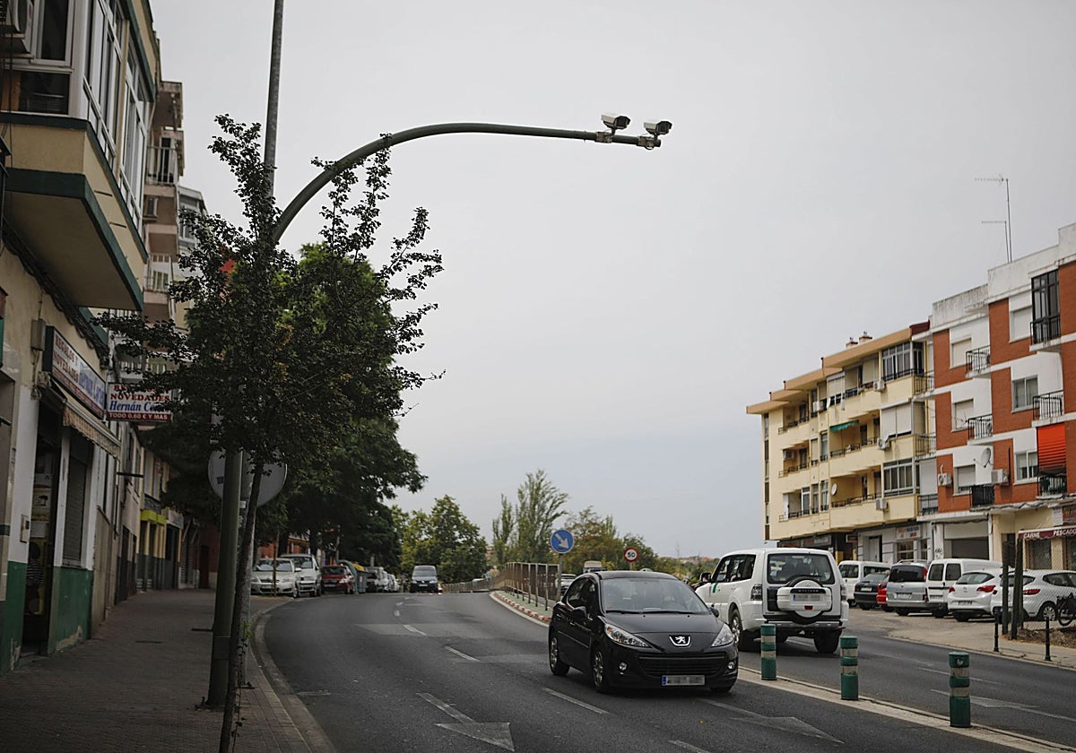 Imagen de archivo de los fotorrojos de la avenida de Hernán Cortés.