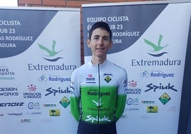 Nacho Gallego durante su etapa en la escuadra extremeña, entonces como Bicicletas Rodríguez, en 2022.