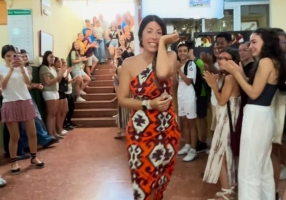 María Durán, emocionada en su despedida