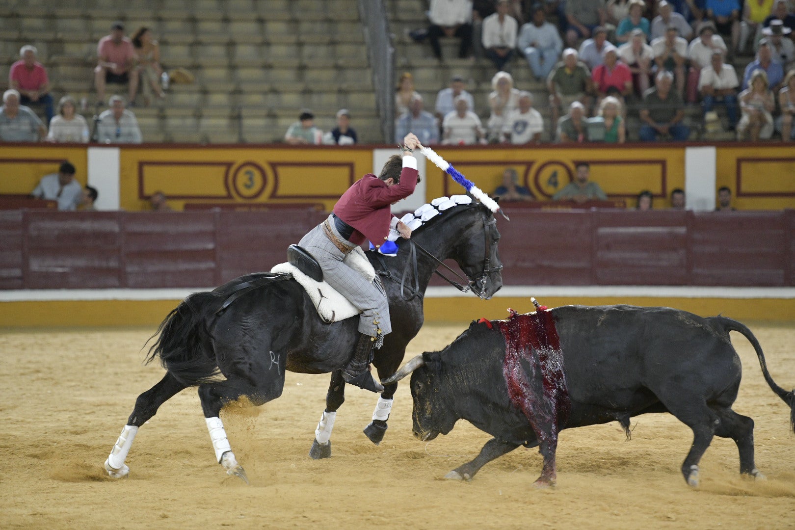 Fotos | Las mejores imágenes de la primera corrida de toros de la feria de San Juan de Badajoz 2025