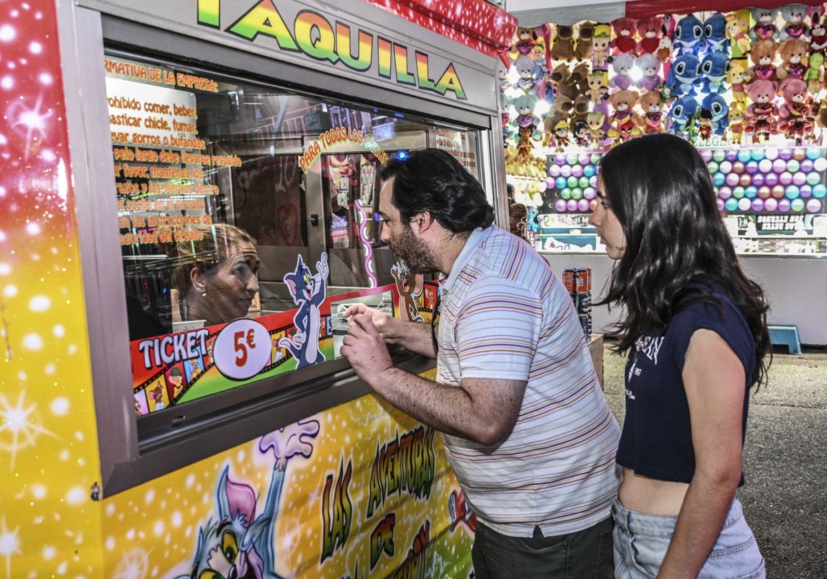 Los cinco euros son la tarifa más habitual en las atracciones.