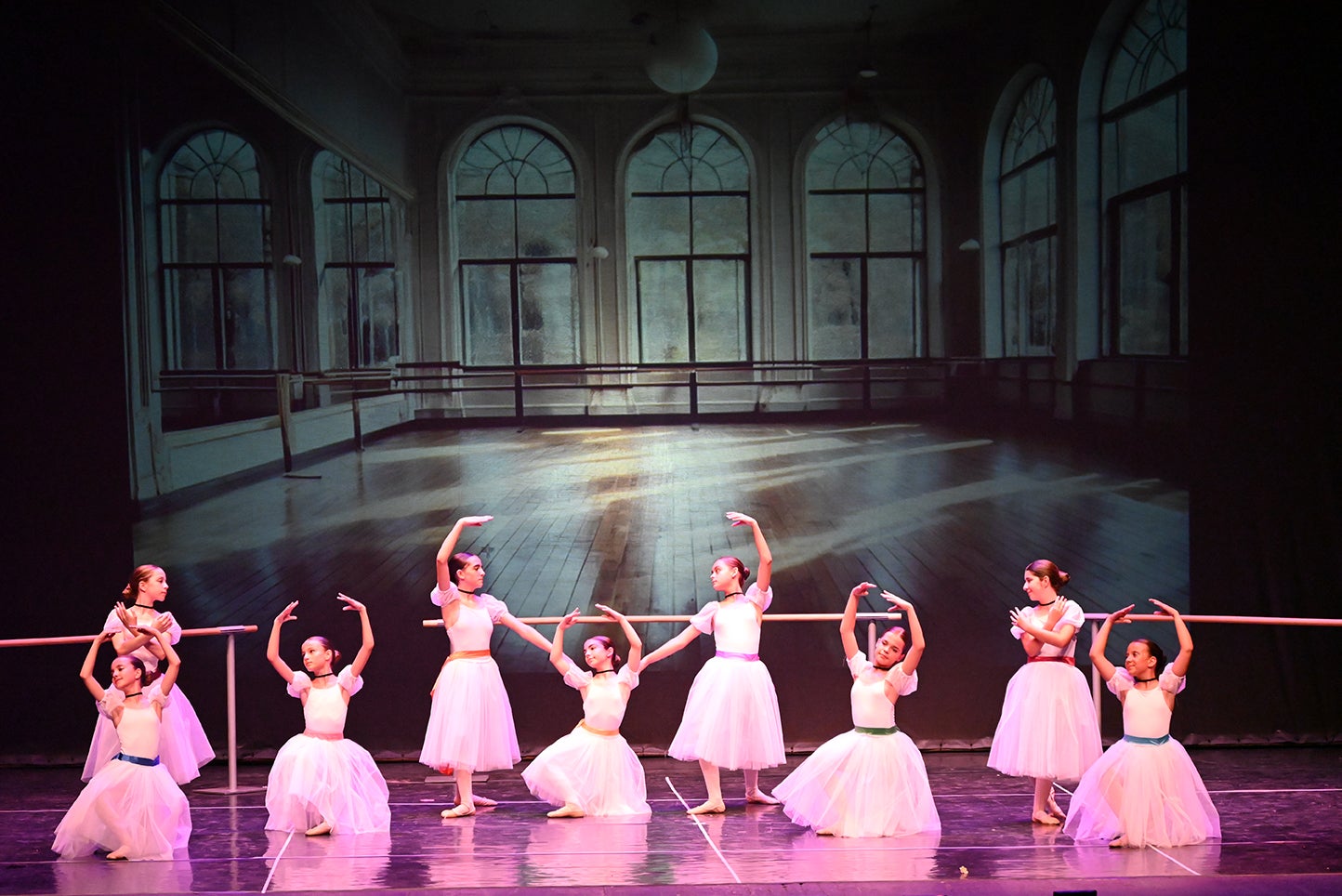 Fotos | El Teatro López de Ayala acoge los espectáculos de 16 escuelas de baile