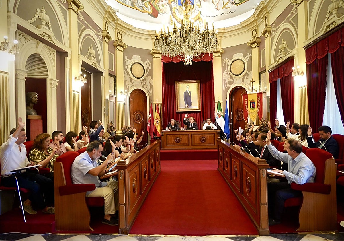 Pleno del mes de junio celebrado este jueves.