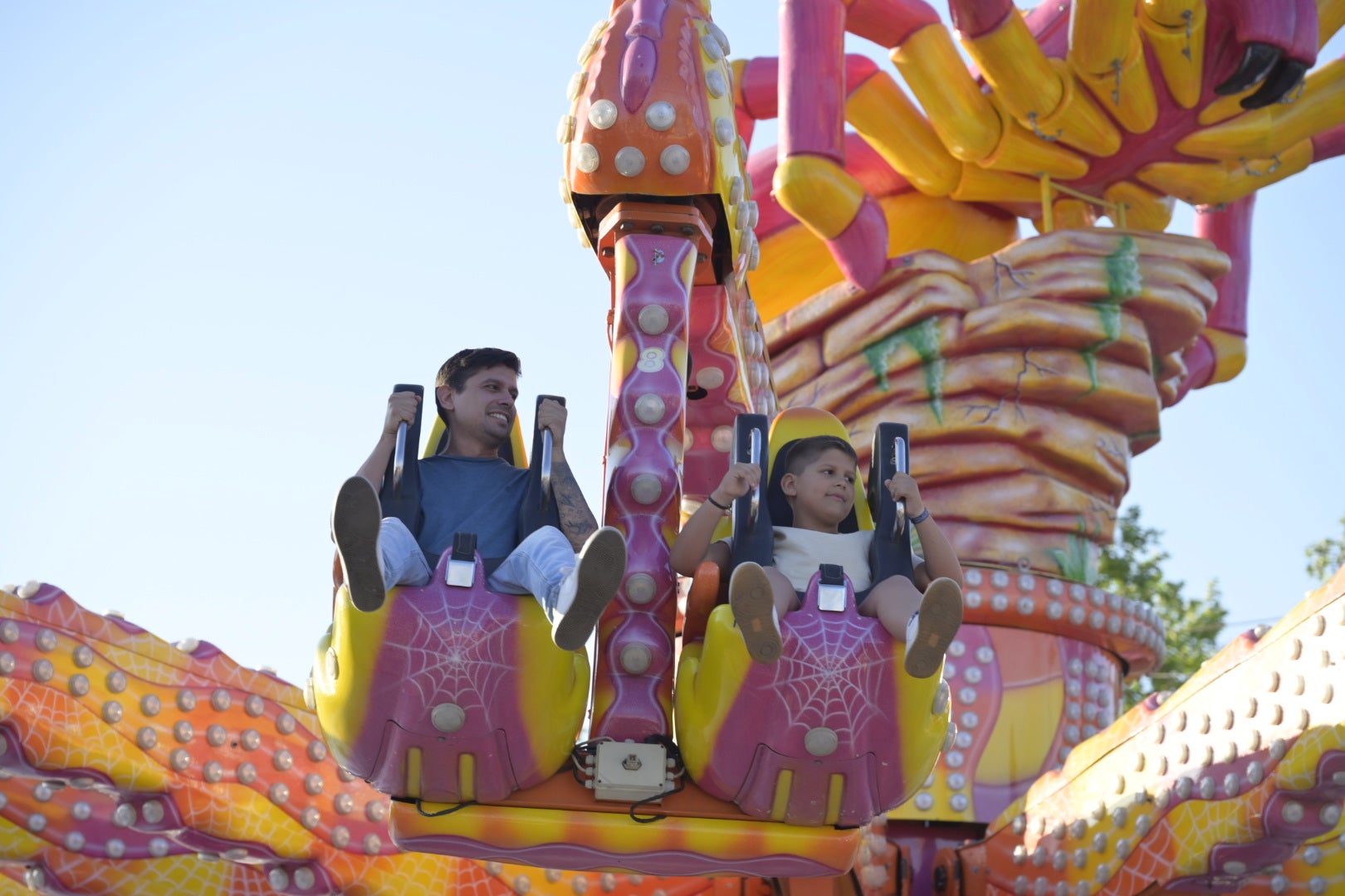 Fotos | Los pequeños disfrutan de la feria en el Día del Niño