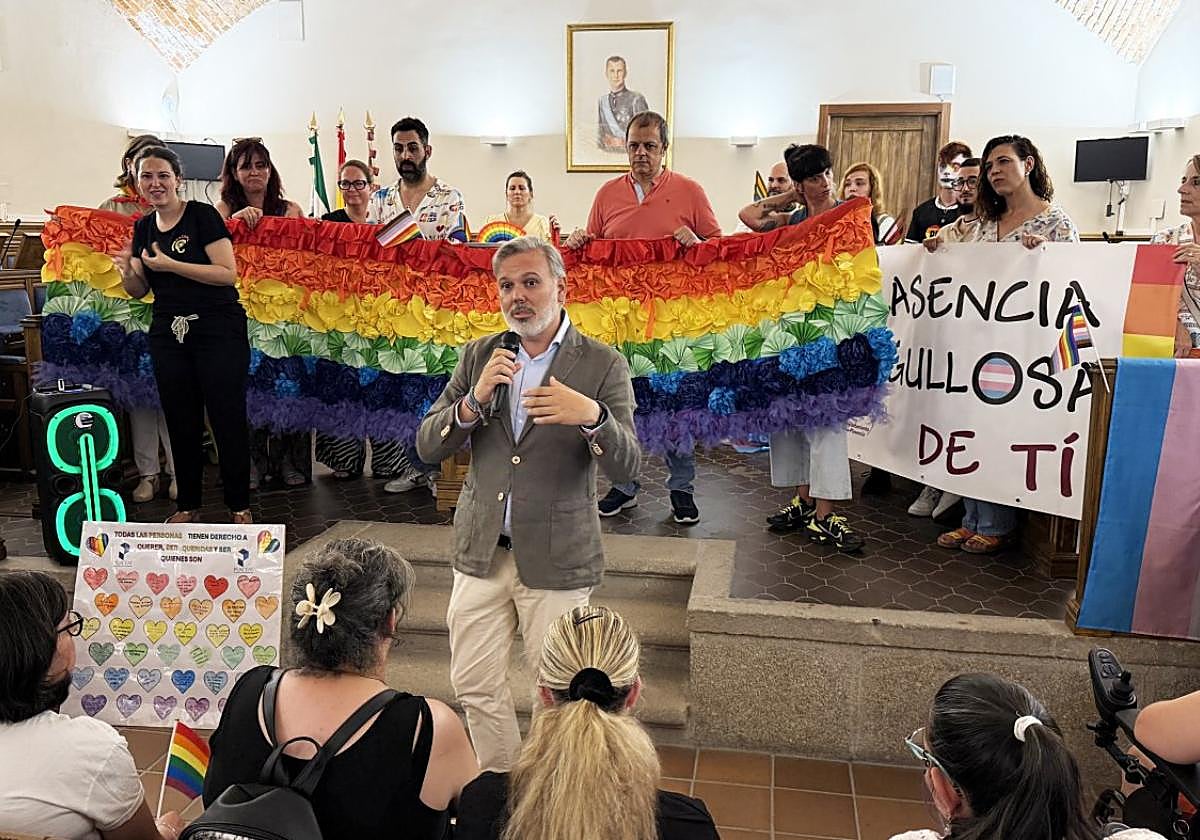 Pizarro anuncióun plan municipalcontra el acosoen las aulas.