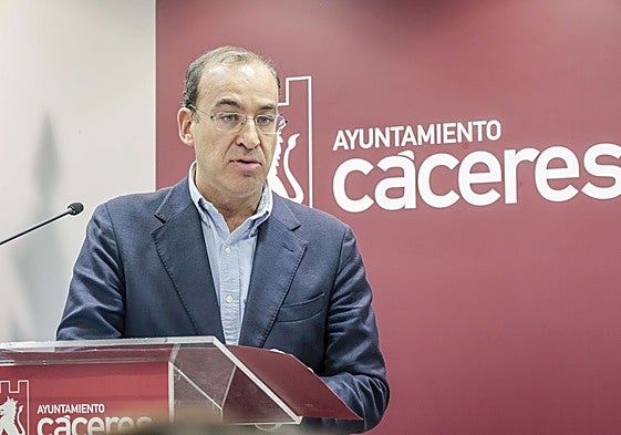 El alcalde de Cáceres, Rafael Mateos.
