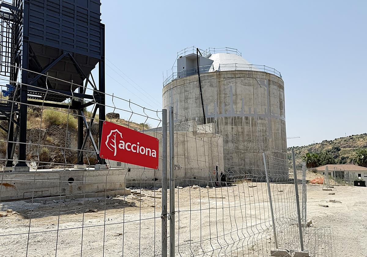 Acciona solicita la suspensión temporal de las obras de ampliación de la depuradora de Plasencia