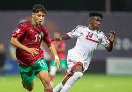 Usama Arhoun en un partido de la selección sub-20 de Marruecos.