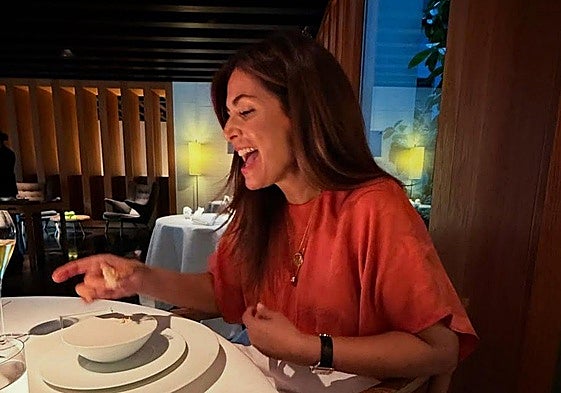 Nuria Roca y Juan del Val disfrutan del restaurante Atrio en Cáceres.