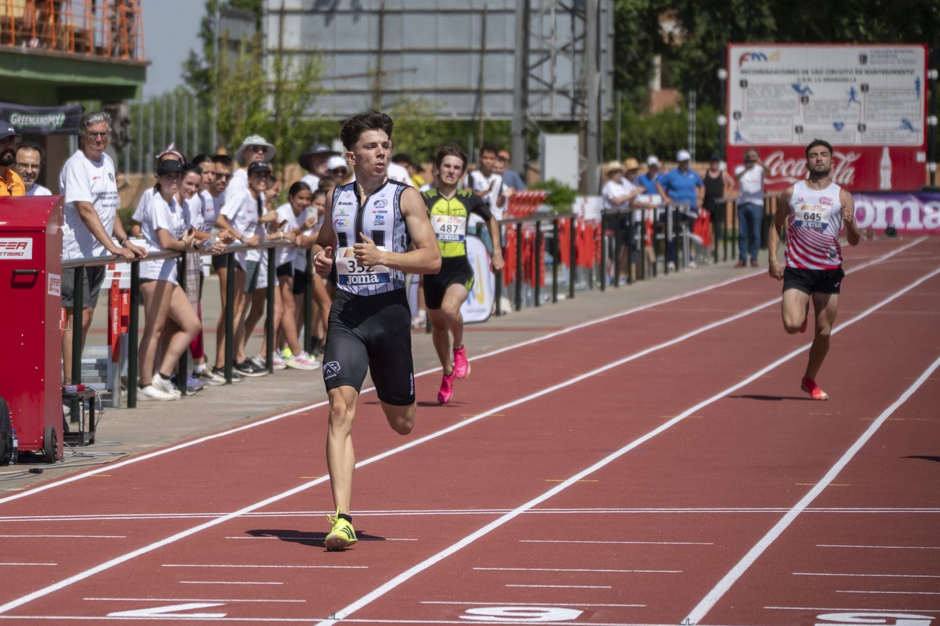 Cerca de 800 atletas se dan cita en el Campeonato de España Sub23 de Atletismo en Badajoz