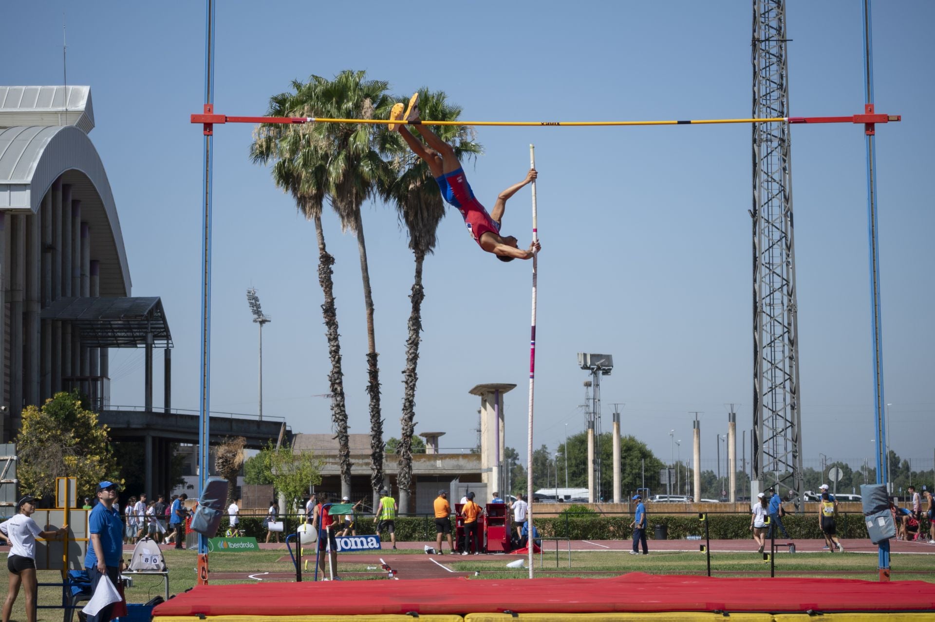 Cerca de 800 atletas se dan cita en el Campeonato de España Sub23 de Atletismo en Badajoz
