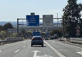 Transportes adjudica por 15,74 millones la conservación de 183,3 kilómetros de carreteras en Cáceres