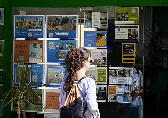 Las ayudas del programa bono alquiler joven se pueden solicitar desde este viernes