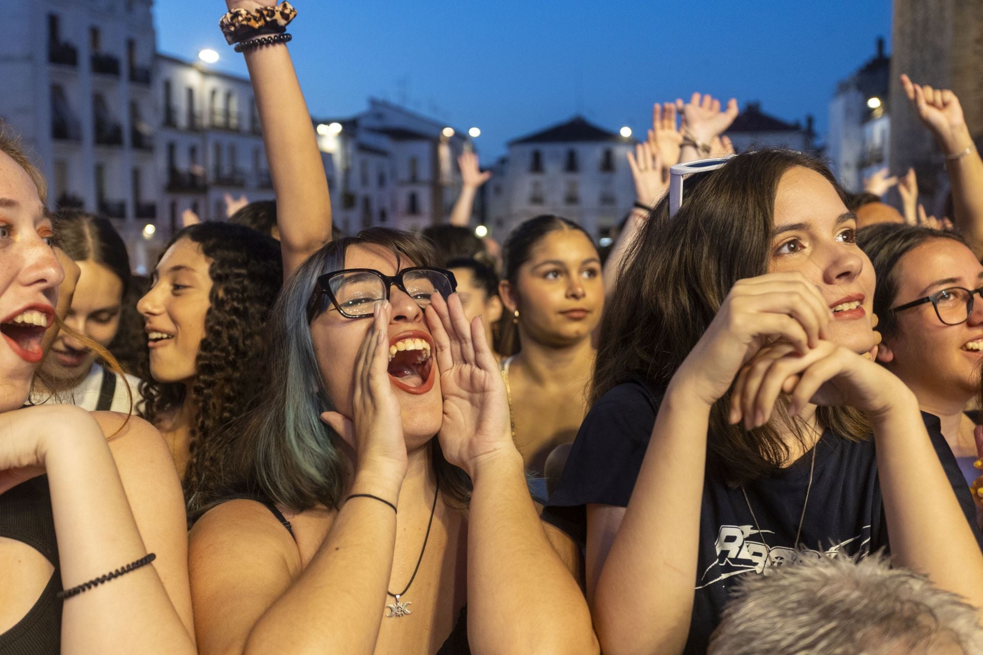 Fotos | La Plaza Mayor de Cáceres brilla con LOS40 Summer Live