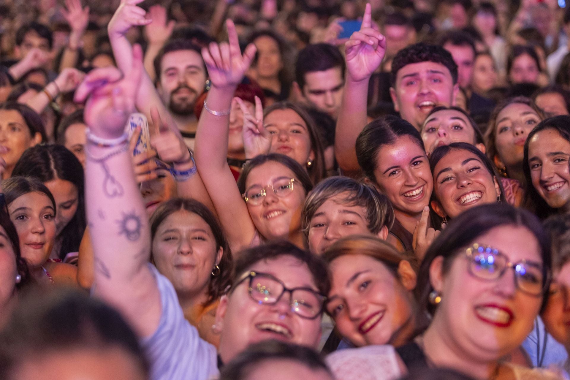 Fotos | La Plaza Mayor de Cáceres brilla con LOS40 Summer Live